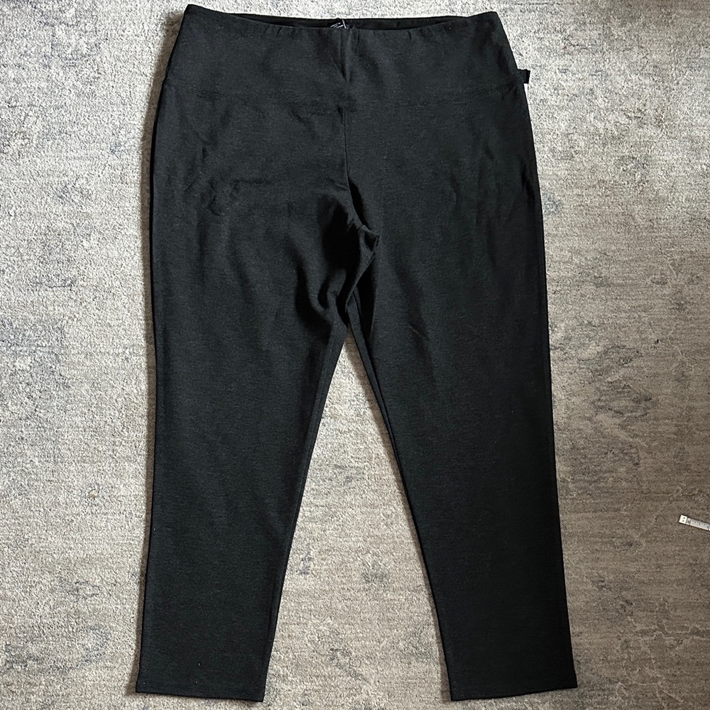 Jones ladies pants , size 2x, gray